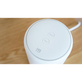 مودم 4G LTE و TD-LTE یوکیو مدل L02 با پشتیبانی از وایفای 802.11a/b/g/n/ac دو بانده، دو پورت لن گیگابایتی، اتصال سیمکارت، قابلیت پشتیبانی تا 20 کاربر و نشانگر LED