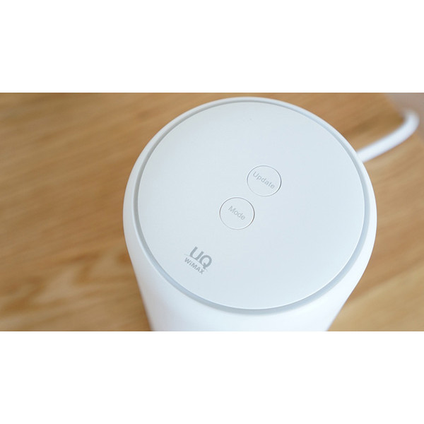مودم 4G LTE و TD-LTE یوکیو مدل L02 با پشتیبانی از وایفای 802.11a/b/g/n/ac دو بانده، دو پورت لن گیگابایتی، اتصال سیمکارت، قابلیت پشتیبانی تا 20 کاربر و نشانگر LED